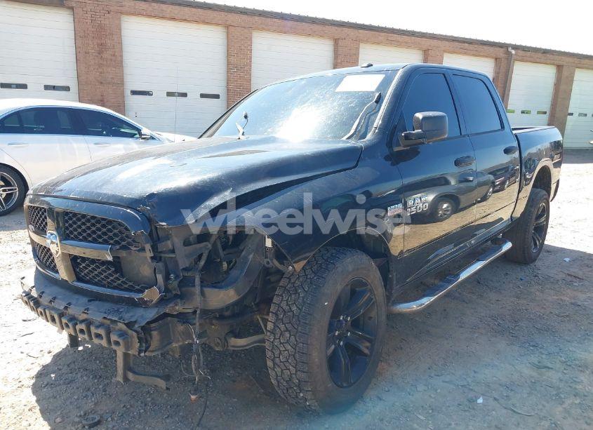 Photo 2 of 2017 Ram 1500 EXPRESS 4X4 5'7 BOX (VIN 3C6RR7KT2HG548853)