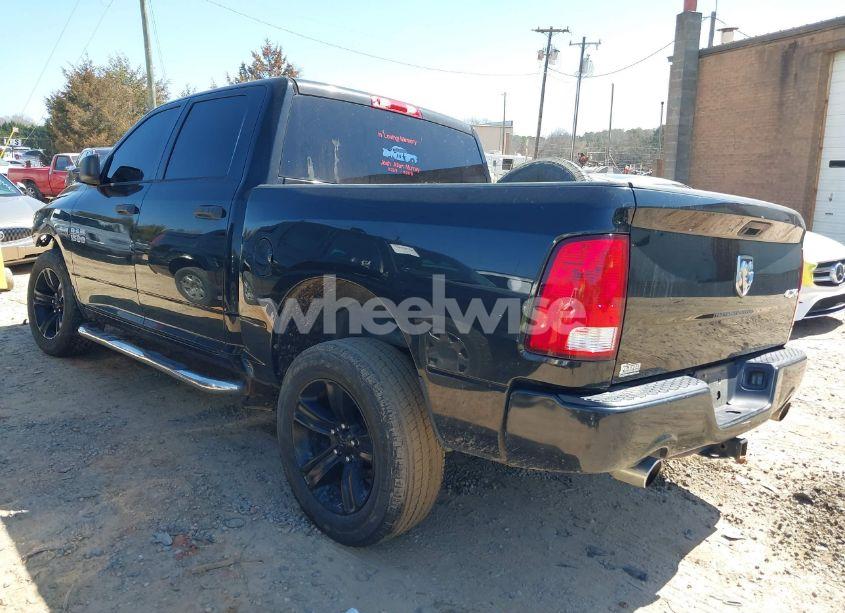 Photo 3 of 2017 Ram 1500 EXPRESS 4X4 5'7 BOX (VIN 3C6RR7KT2HG548853)