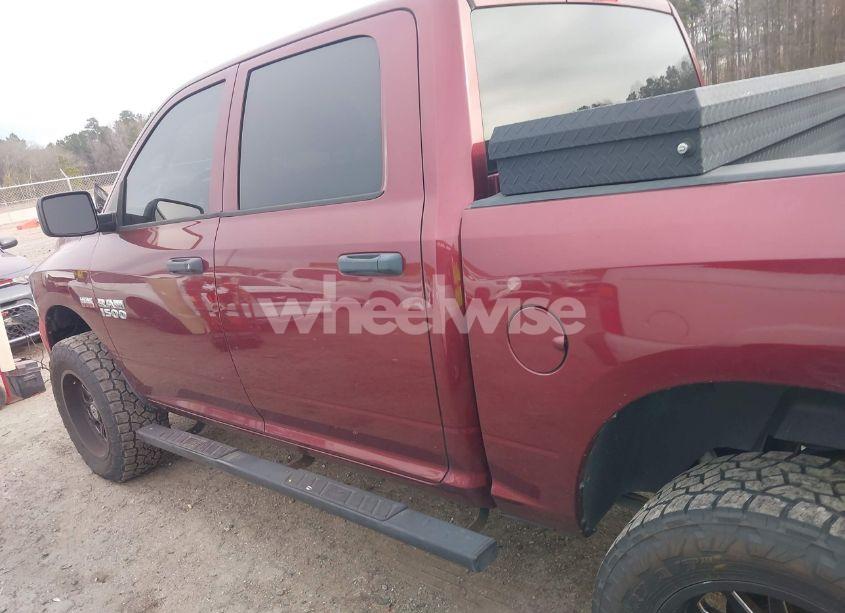 Photo 14 of 2017 Ram 1500 EXPRESS 4X4 5'7 BOX (VIN 3C6RR7KT2HG618562)