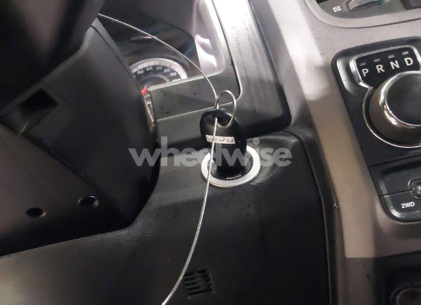 Photo 11 of 2017 Ram 1500 EXPRESS 4X4 5'7 BOX (VIN 3C6RR7KT3HG765599)