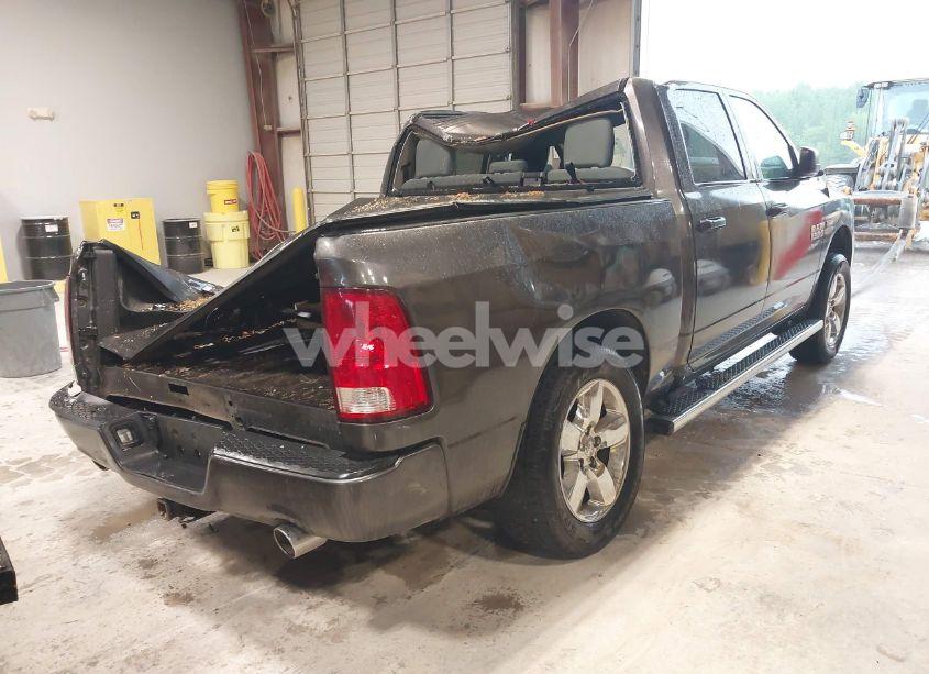 Photo 4 of 2017 Ram 1500 EXPRESS 4X4 5'7 BOX (VIN 3C6RR7KT3HG765599)