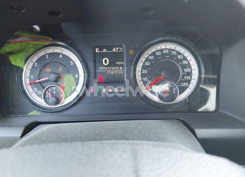 Photo 7 of 2017 Ram 1500 EXPRESS 4X4 5'7 BOX (VIN 3C6RR7KT3HG769927)