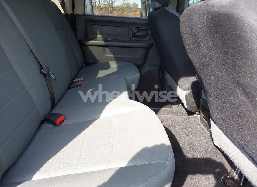 Photo 8 of 2017 Ram 1500 EXPRESS 4X4 5'7 BOX (VIN 3C6RR7KT3HG769927)