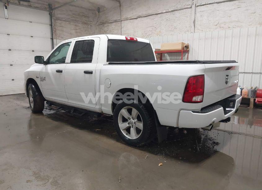 Photo 3 of 2020 Ram 1500 CLASSIC EXPRESS 4X4 5'7 BOX (VIN 3C6RR7KT3LG242477)