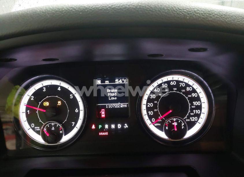 Photo 7 of 2020 Ram 1500 CLASSIC EXPRESS 4X4 5'7 BOX (VIN 3C6RR7KT3LG242477)