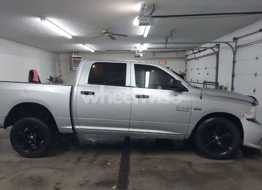 Photo 14 of 2015 Ram 1500 EXPRESS (VIN 3C6RR7KT4FG700029)