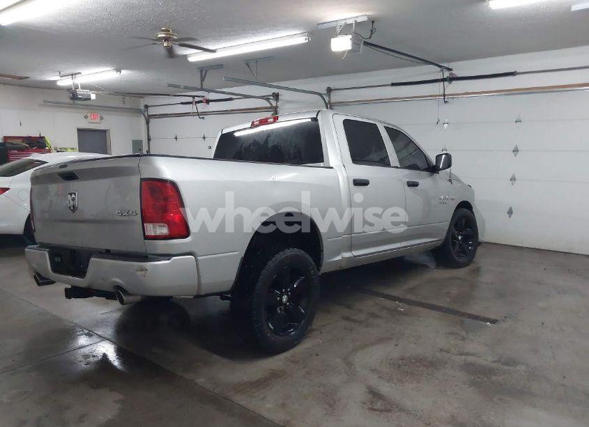 Photo 4 of 2015 Ram 1500 EXPRESS (VIN 3C6RR7KT4FG700029)