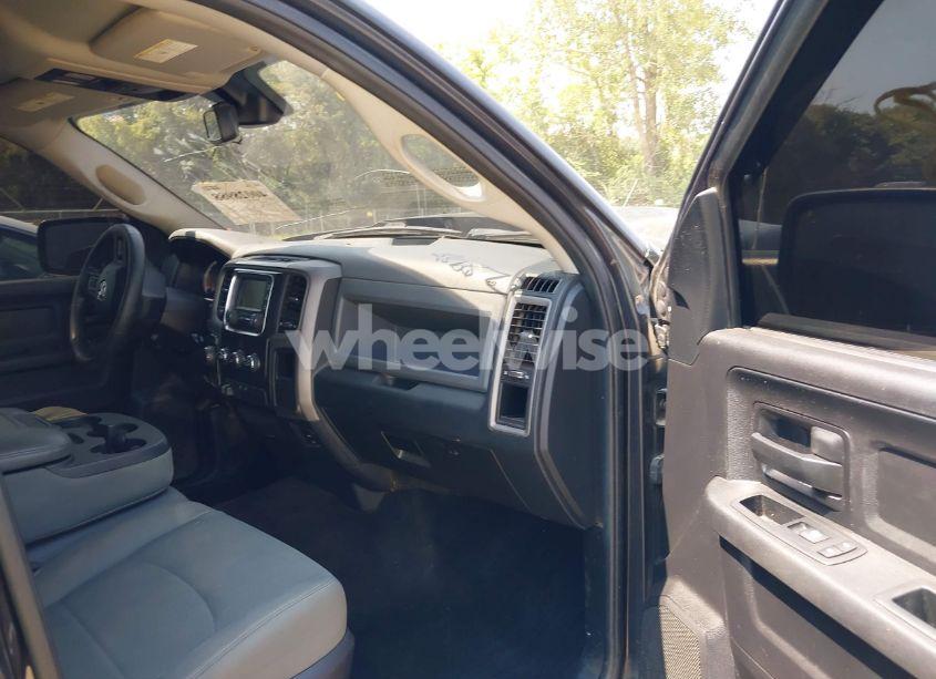 Photo 5 of 2016 Ram 1500 EXPRESS (VIN 3C6RR7KT4GG272321)