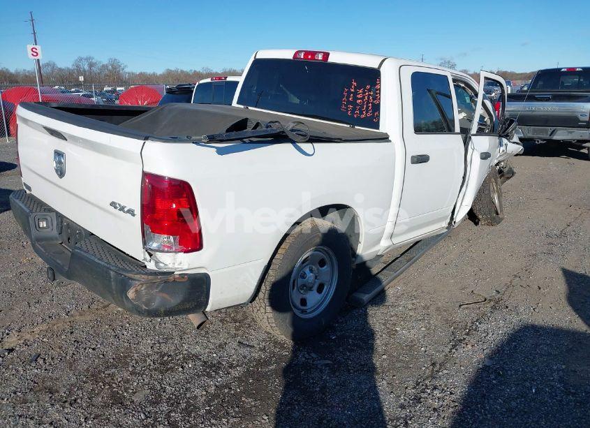 Photo 4 of 2018 Ram 1500 TRADESMAN 4X4 5'7 BOX (VIN 3C6RR7KT4JG214359)