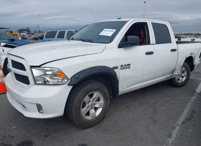 Photo 2 of 2017 Ram 1500 EXPRESS 4X4 5'7 BOX (VIN 3C6RR7KT5HG574704)