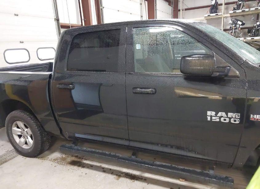 Photo 13 of 2017 Ram 1500 TRADESMAN 4X4 5'7 BOX (VIN 3C6RR7KT5HG584617)