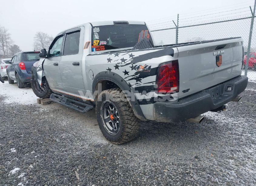 Photo 3 of 2017 Ram 1500 (VIN 3C6RR7KT5HG795459)