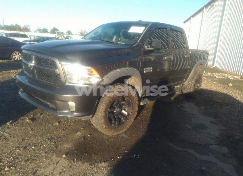 Photo 2 of 2016 Ram 1500 EXPRESS (VIN 3C6RR7KT6GG296152)