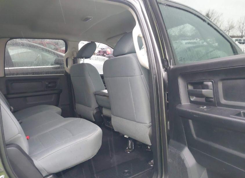 Photo 8 of 2017 Ram 1500 ST (VIN 3C6RR7KT6HG565588)