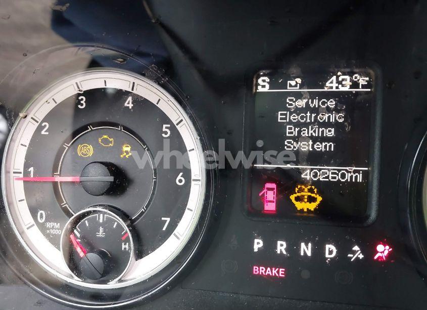 Photo 7 of 2018 Ram 1500 EXPRESS 4X4 5'7 BOX (VIN 3C6RR7KT6JG130396)