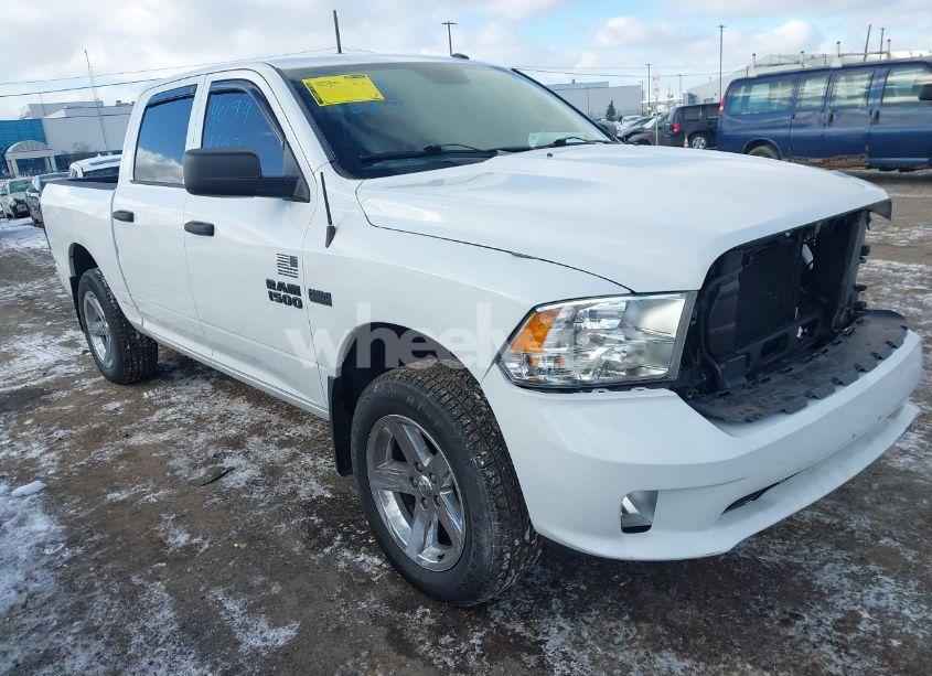 2017 Ram 1500 ST (VIN 3C6RR7KT7HG792112) main photo
