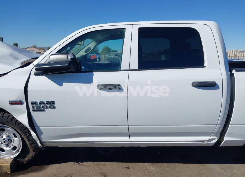 Photo 14 of 2019 Ram 1500 CLASSIC TRADESMAN 4X4 5'7 BOX (VIN 3C6RR7KT8KG564224)