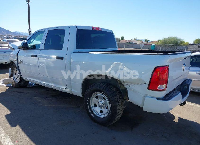 Photo 3 of 2019 Ram 1500 CLASSIC TRADESMAN 4X4 5'7 BOX (VIN 3C6RR7KT8KG564224)