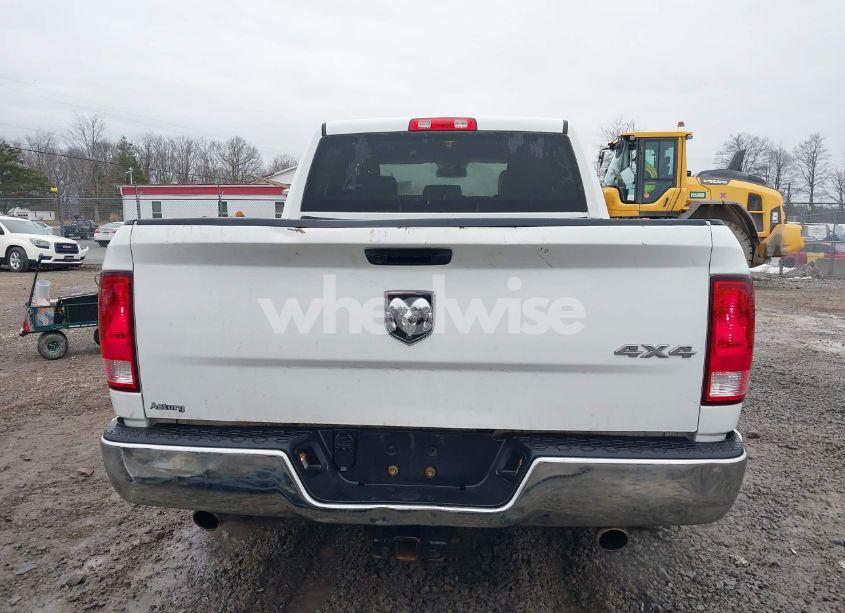 Photo 17 of 2019 Ram 1500 CLASSIC TRADESMAN 4X4 5'7 BOX (VIN 3C6RR7KT8KG712484)