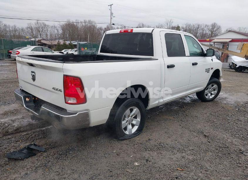 Photo 4 of 2019 Ram 1500 CLASSIC TRADESMAN 4X4 5'7 BOX (VIN 3C6RR7KT8KG712484)
