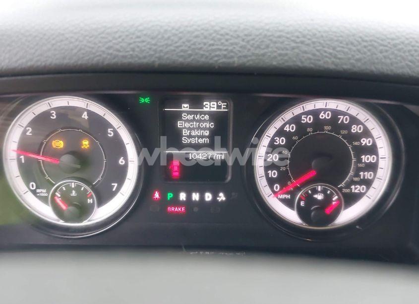 Photo 7 of 2019 Ram 1500 CLASSIC TRADESMAN 4X4 5'7 BOX (VIN 3C6RR7KT8KG712484)