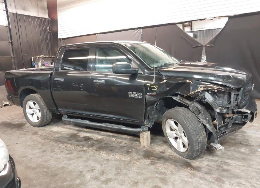 Photo 13 of 2015 Ram 1500 EXPRESS (VIN 3C6RR7KT9FG700589)