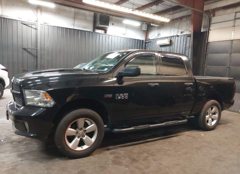 Photo 14 of 2015 Ram 1500 EXPRESS (VIN 3C6RR7KT9FG700589)