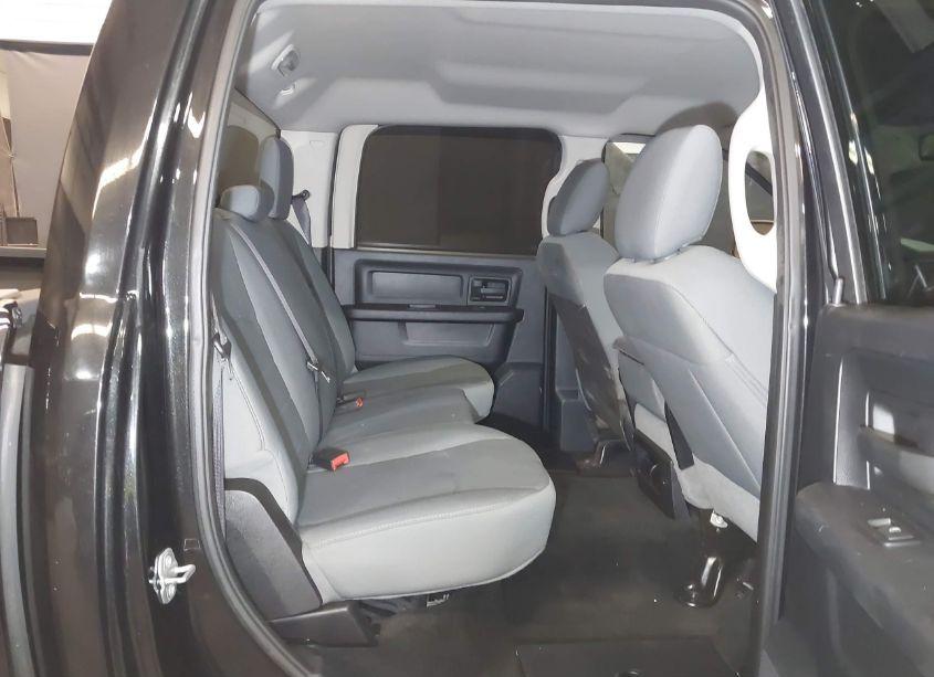 Photo 8 of 2015 Ram 1500 EXPRESS (VIN 3C6RR7KT9FG700589)