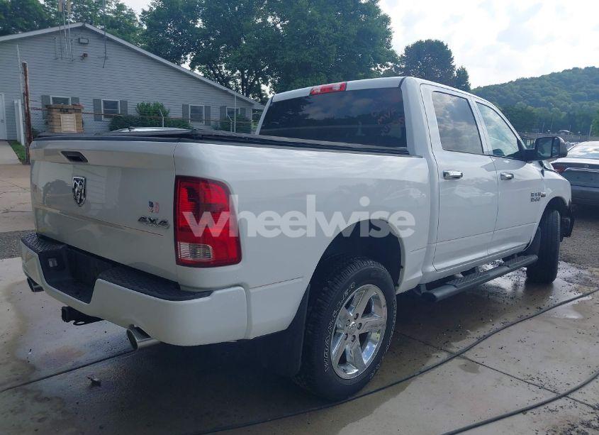 Photo 4 of 2016 Ram 1500 EXPRESS (VIN 3C6RR7KT9GG316216)