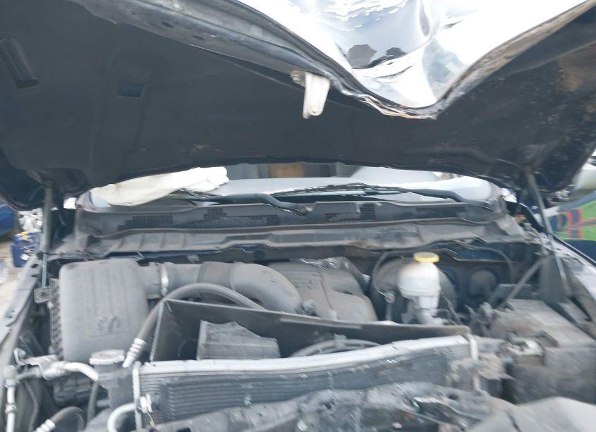 Photo 10 of 2018 Ram 1500 (VIN 3C6RR7KT9JG178345)