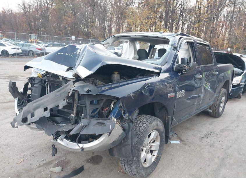 Photo 6 of 2018 Ram 1500 (VIN 3C6RR7KT9JG178345)