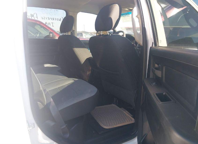 Photo 8 of 2021 Ram 1500 CLASSIC TRADESMAN 4X4 5'7 BOX (VIN 3C6RR7KT9MG569743)