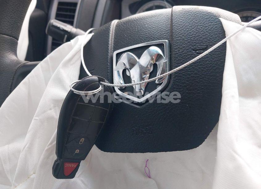 Photo 11 of 2017 Ram 1500 EXPRESS 4X4 5'7 BOX (VIN 3C6RR7KTXHG525899)