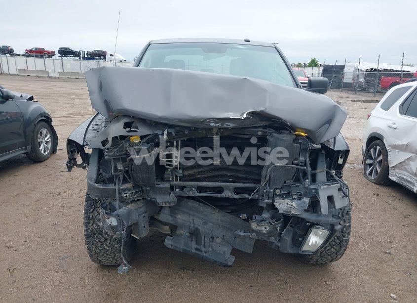 Photo 12 of 2017 Ram 1500 EXPRESS 4X4 5'7 BOX (VIN 3C6RR7KTXHG525899)