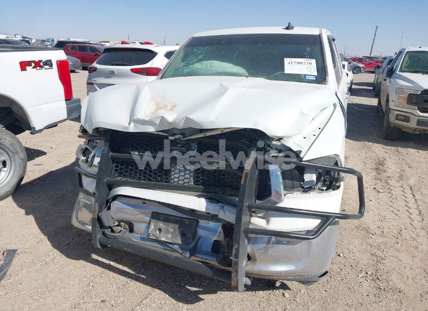 Photo 6 of 2022 Ram 1500 CLASSIC SLT 4X4 5'7 BOX (VIN 3C6RR7LG3NG380878)