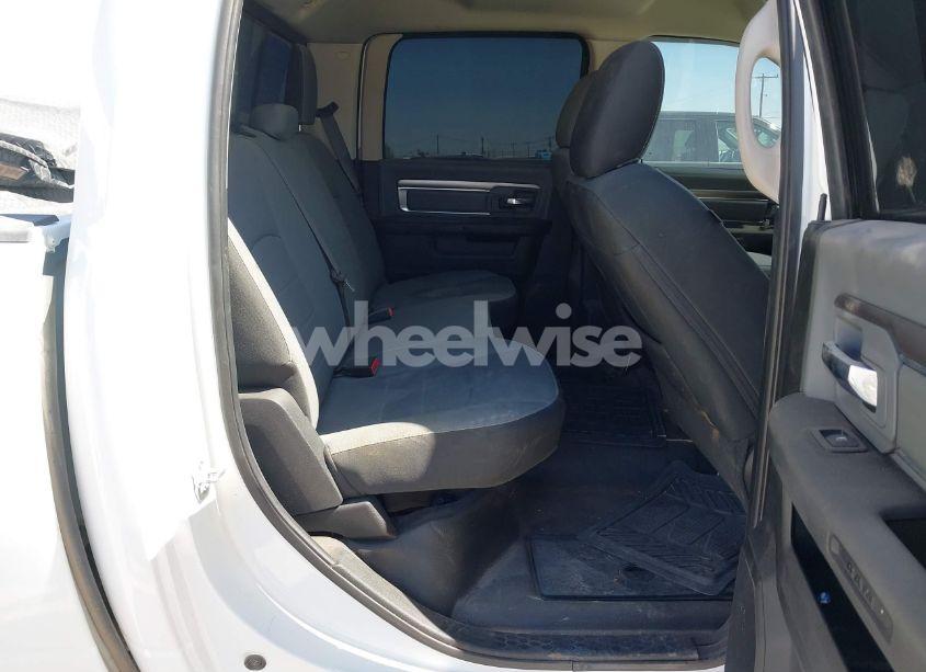 Photo 8 of 2022 Ram 1500 CLASSIC SLT 4X4 5'7 BOX (VIN 3C6RR7LG3NG380878)