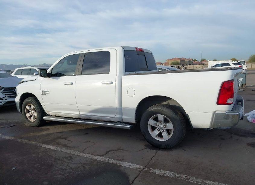 Photo 14 of 2019 Ram 1500 CLASSIC SLT 4X4 5'7 BOX (VIN 3C6RR7LG8KG581896)
