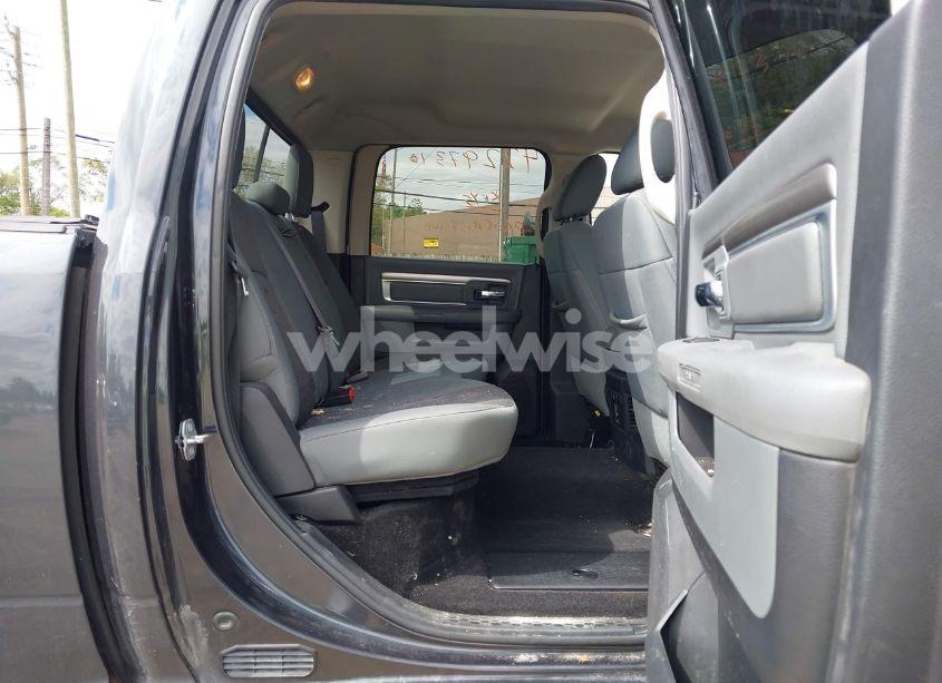 Photo 8 of 2016 Ram 1500 BIG HORN (VIN 3C6RR7LT1GG136016)