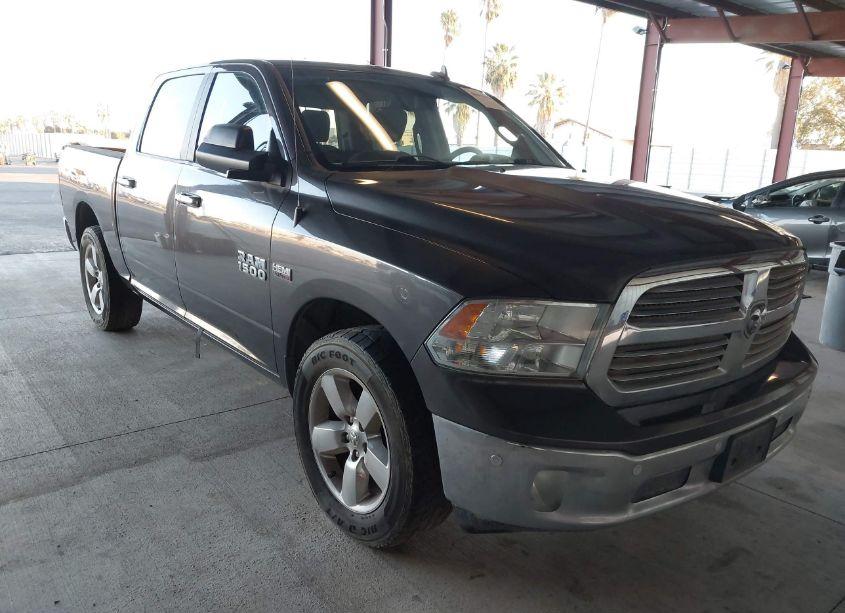 2016 Ram 1500 BIG HORN (VIN 3C6RR7LT1GG262893) main photo