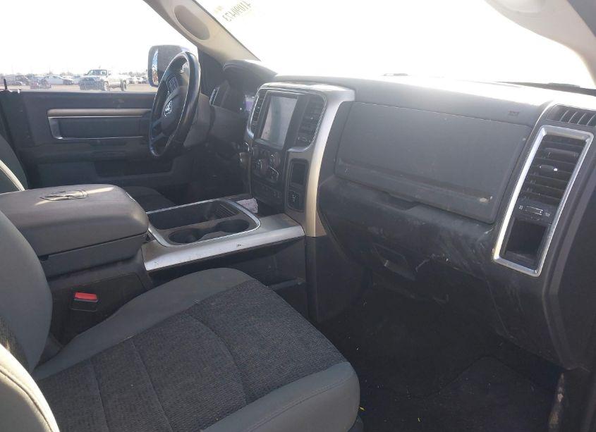 Photo 5 of 2016 Ram 1500 BIG HORN (VIN 3C6RR7LT1GG377039)