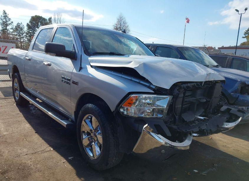 2017 Ram 1500 BIG HORN 4X4 5'7 BOX (VIN 3C6RR7LT1HG544842) main photo