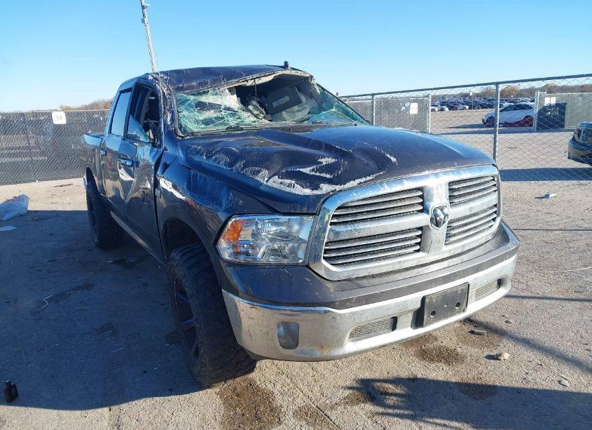 2015 Ram 1500 BIG HORN (VIN 3C6RR7LT3FG599161) main photo