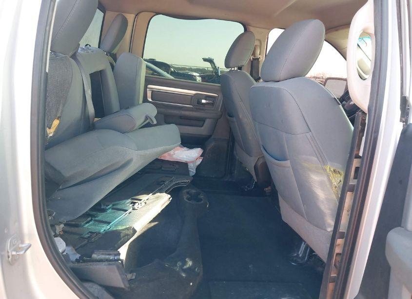 Photo 8 of 2016 Ram 1500 BIG HORN (VIN 3C6RR7LT4GG181547)