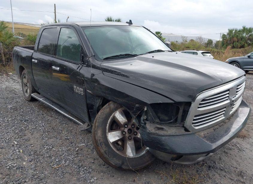 2016 Ram 1500 BIG HORN (VIN 3C6RR7LT4GG331799) main photo