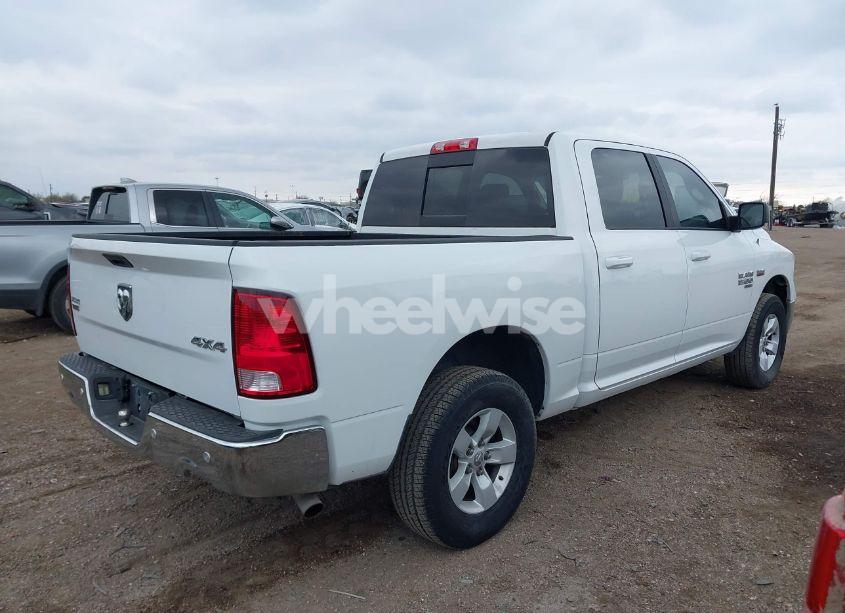 Photo 4 of 2020 Ram 1500 CLASSIC SLT 4X4 5'7 BOX (VIN 3C6RR7LT5LG182264)