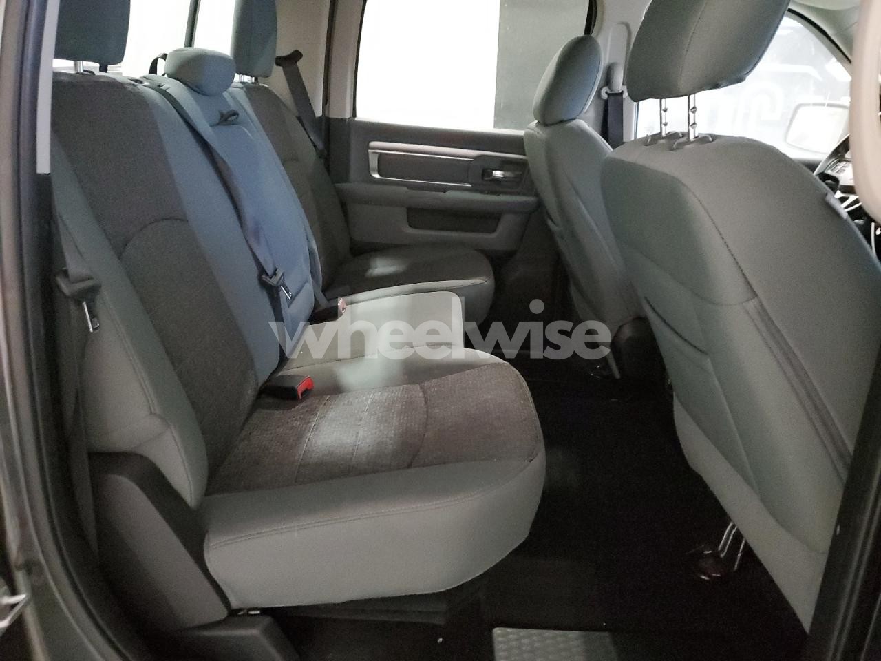 Photo 10 of 2018 RAM 1500 SLT (VIN 3C6RR7LT6JG129800)