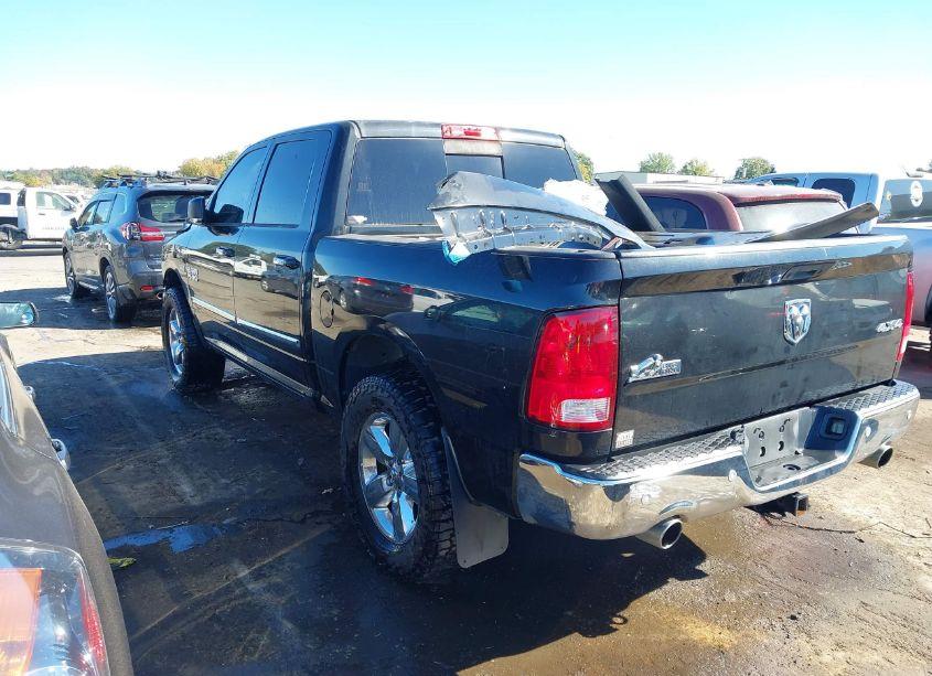 Photo 3 of 2016 Ram 1500 (VIN 3C6RR7LT7GG276023)