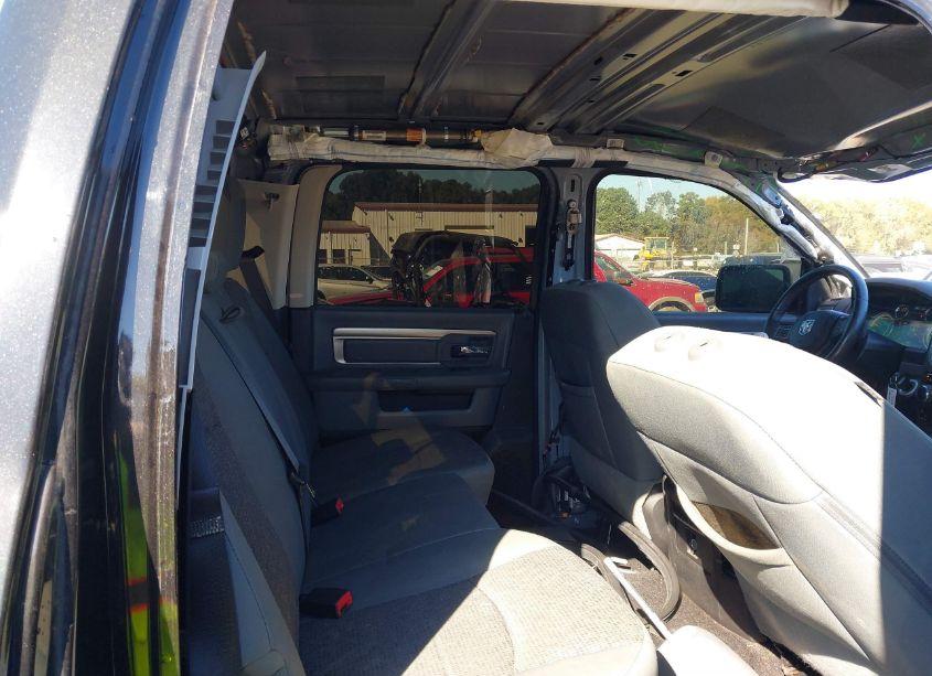 Photo 8 of 2016 Ram 1500 (VIN 3C6RR7LT7GG276023)