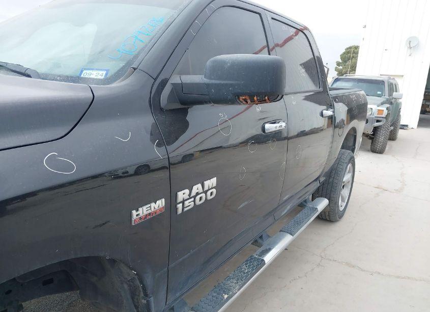 Photo 6 of 2017 Ram 1500 BIG HORN 4X4 5'7 BOX (VIN 3C6RR7LT7HG729106)