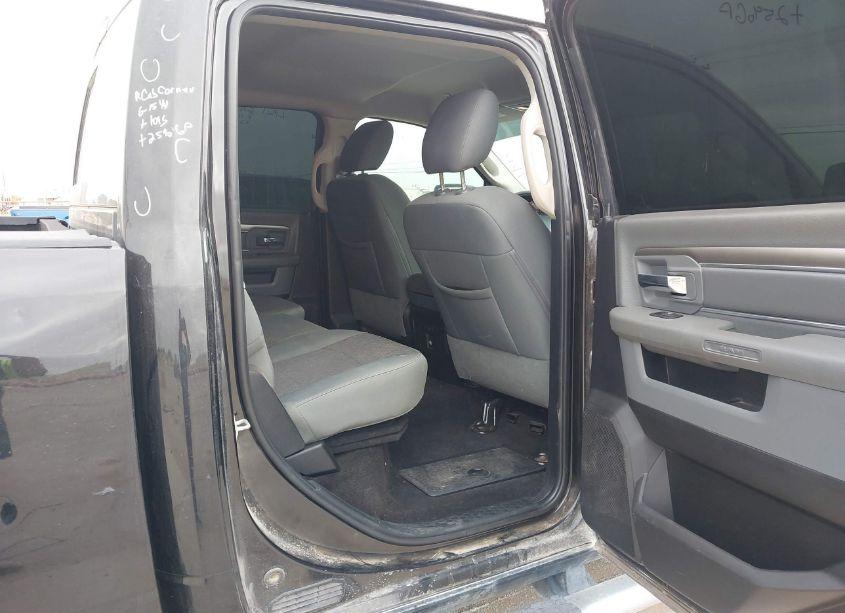 Photo 8 of 2017 Ram 1500 BIG HORN 4X4 5'7 BOX (VIN 3C6RR7LT7HG729106)